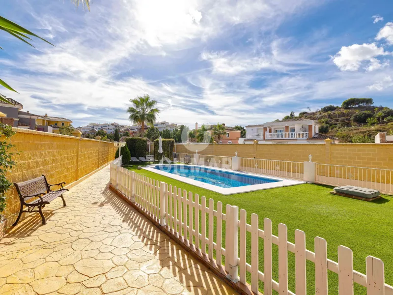 Chalet Independiente en Benalmádena - Málaga