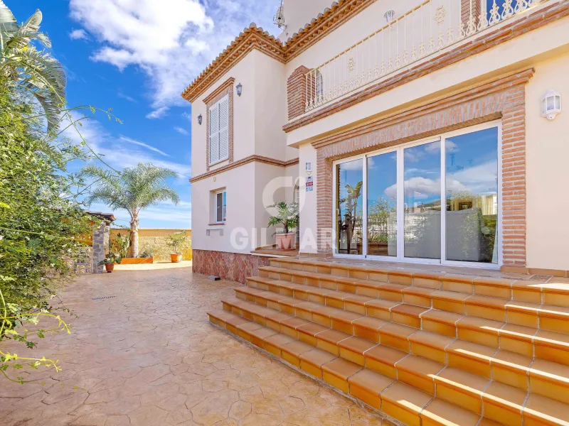 Chalet Independiente en Benalmádena - Málaga