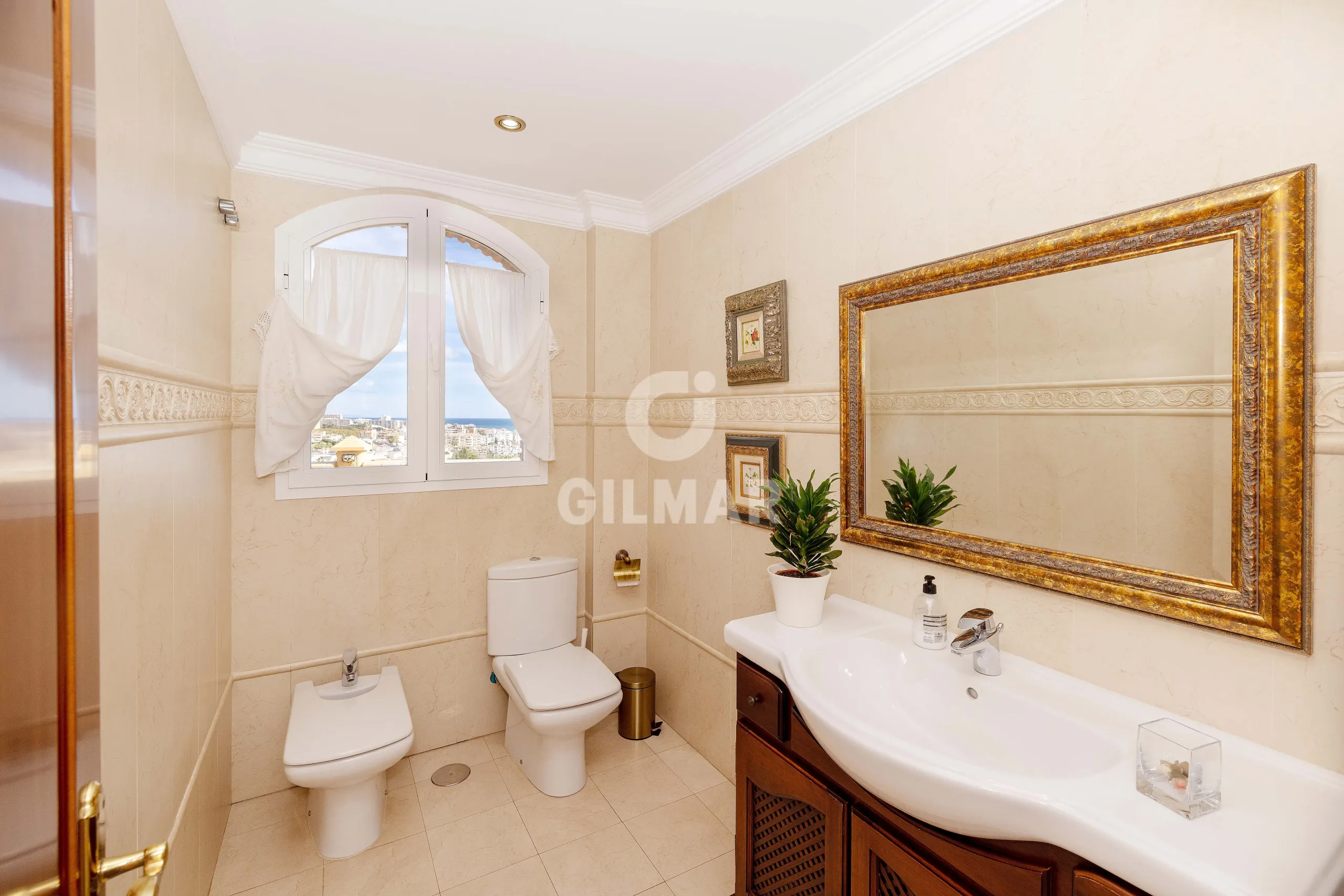 Chalet Independiente en Benalmádena - Málaga