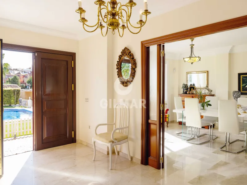 Chalet Independiente en Benalmádena - Málaga