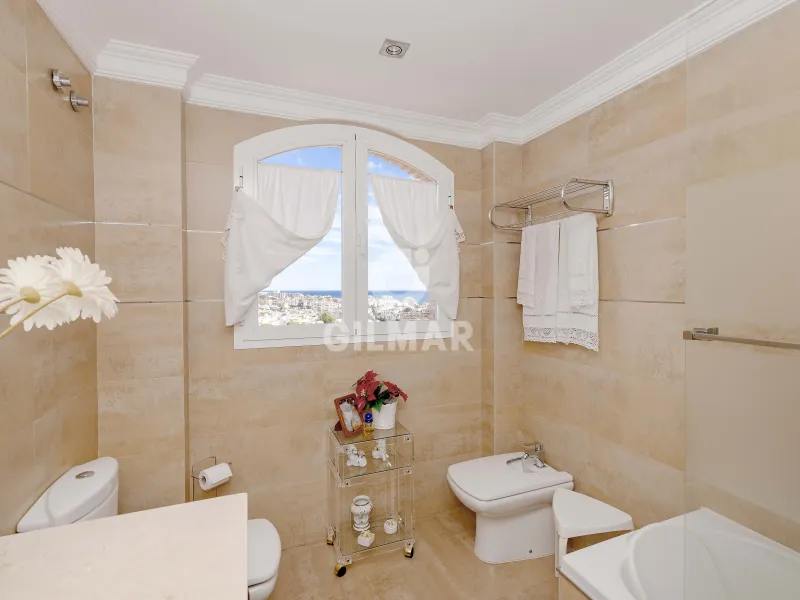 Chalet Independiente en Benalmádena - Málaga