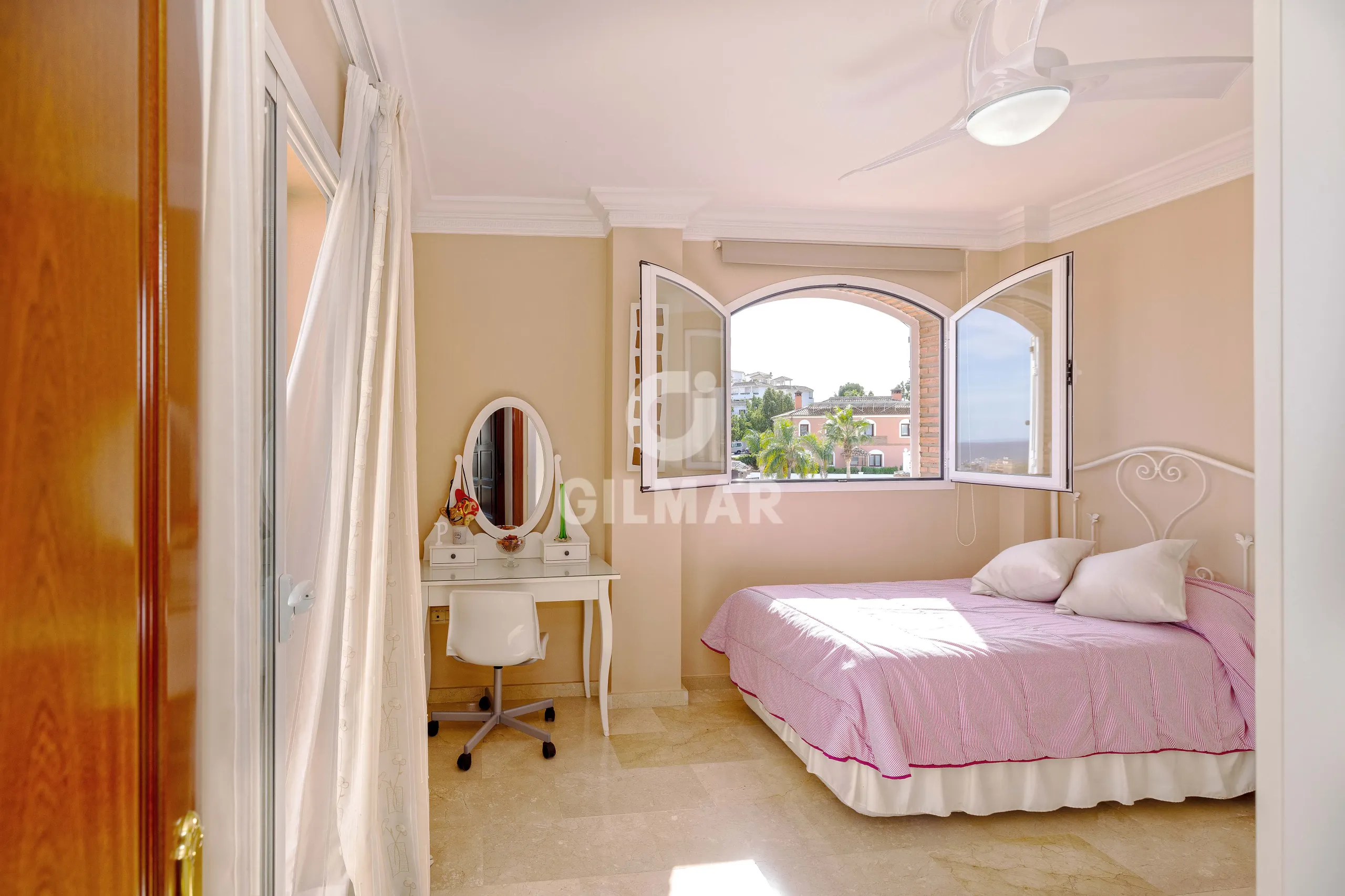 Chalet Independiente en Benalmádena - Málaga