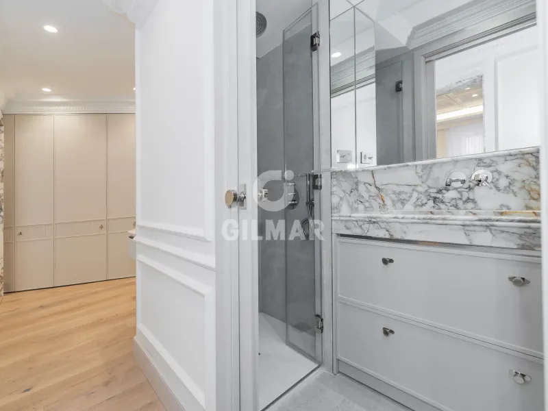 Apartment in Recoletos - Madrid