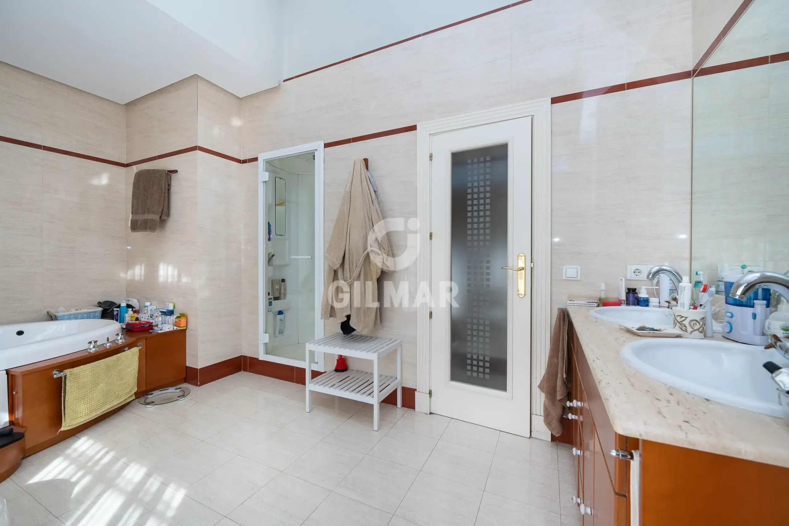 Townhouse in Conde Orgaz - Madrid