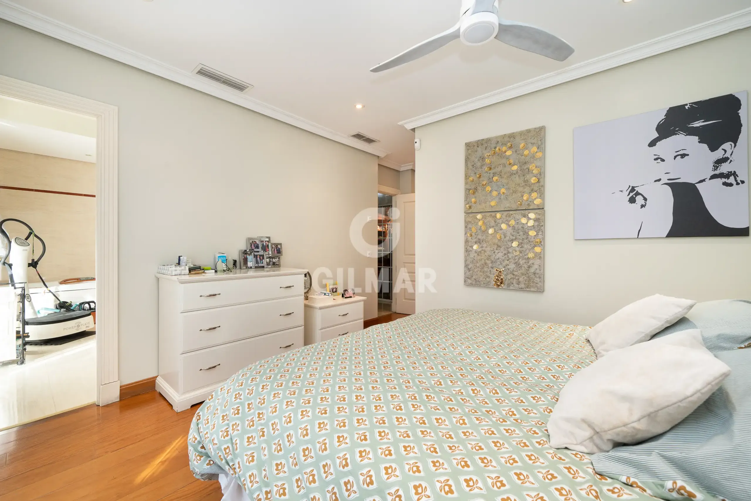 Townhouse in Conde Orgaz - Madrid