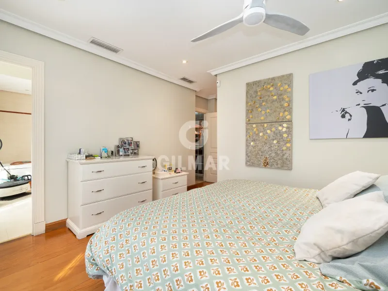 Townhouse in Conde Orgaz - Madrid