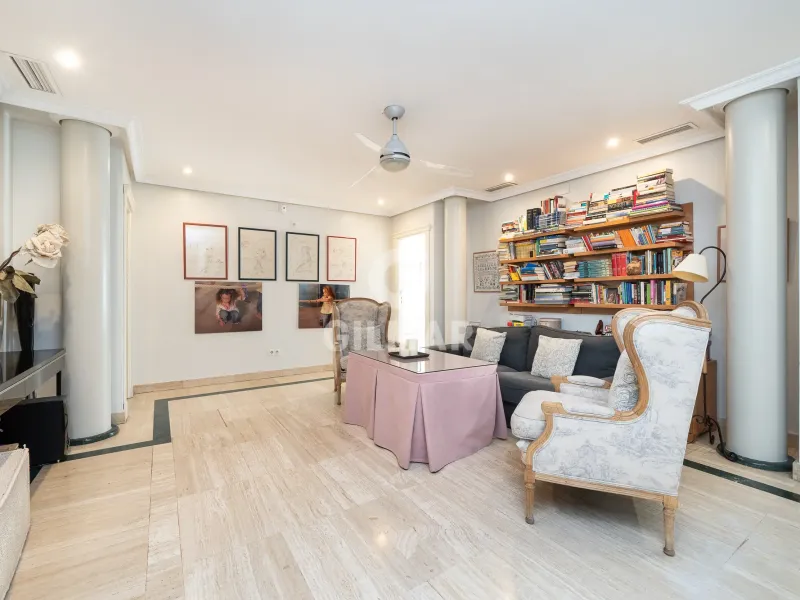 Townhouse in Conde Orgaz - Madrid