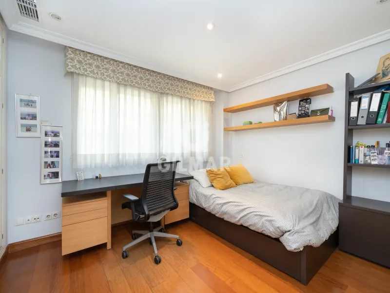 Townhouse in Conde Orgaz - Madrid