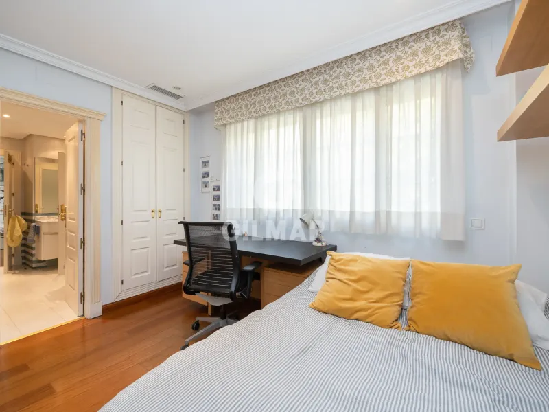 Townhouse in Conde Orgaz - Madrid