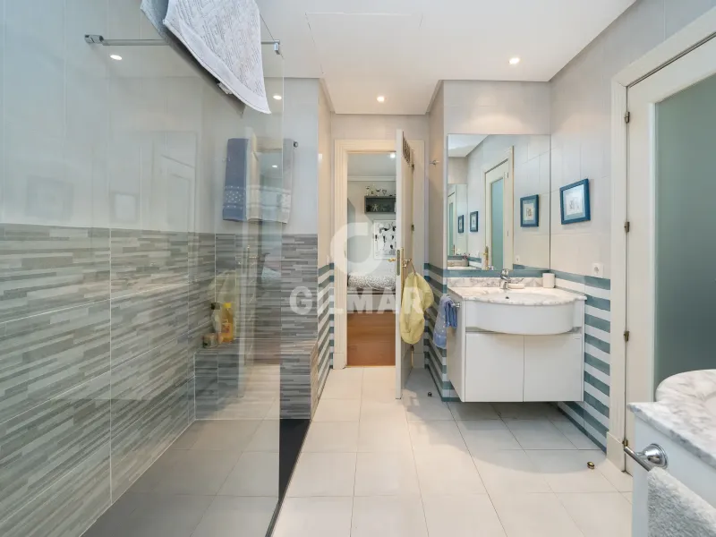 Townhouse in Conde Orgaz - Madrid