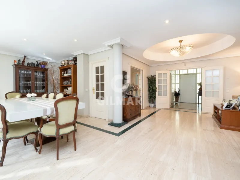 Townhouse in Conde Orgaz - Madrid