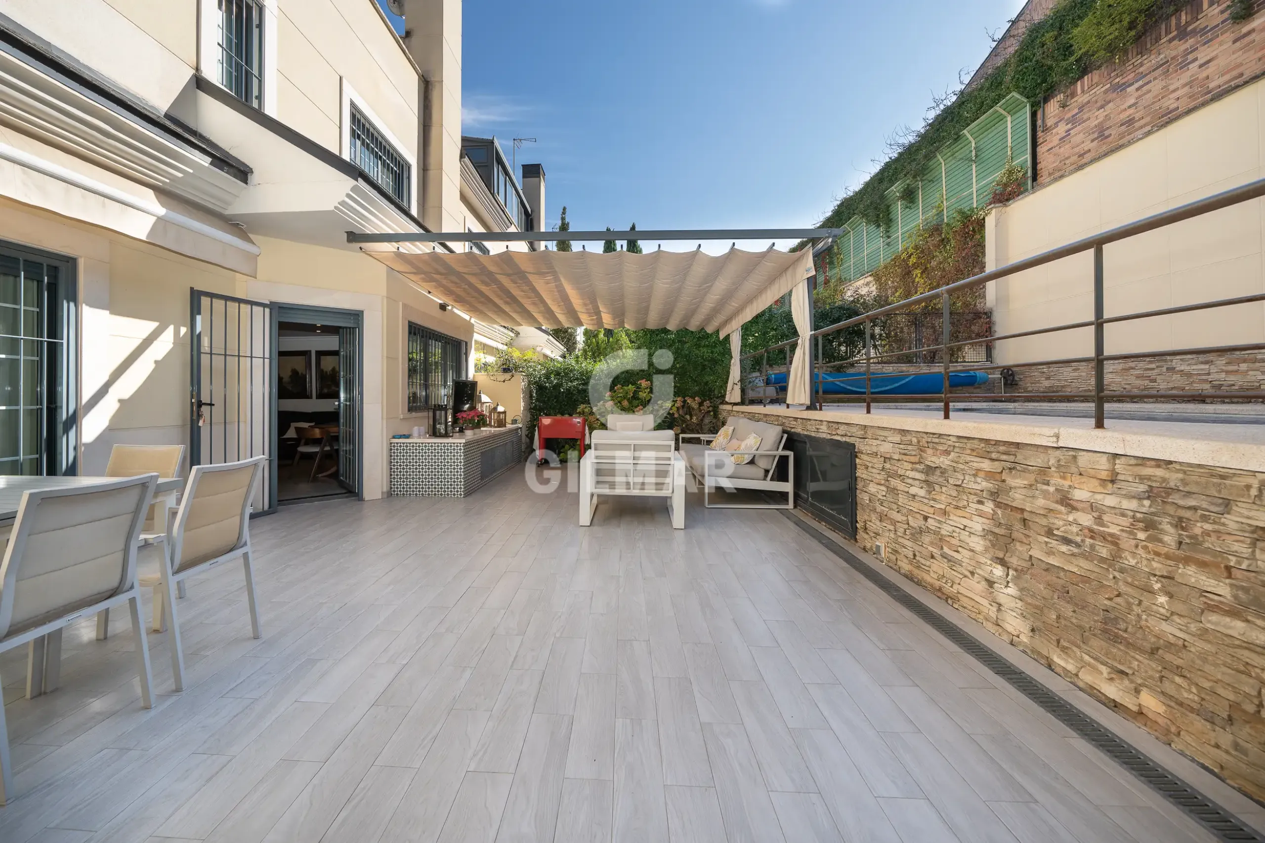 Townhouse in Conde Orgaz - Madrid