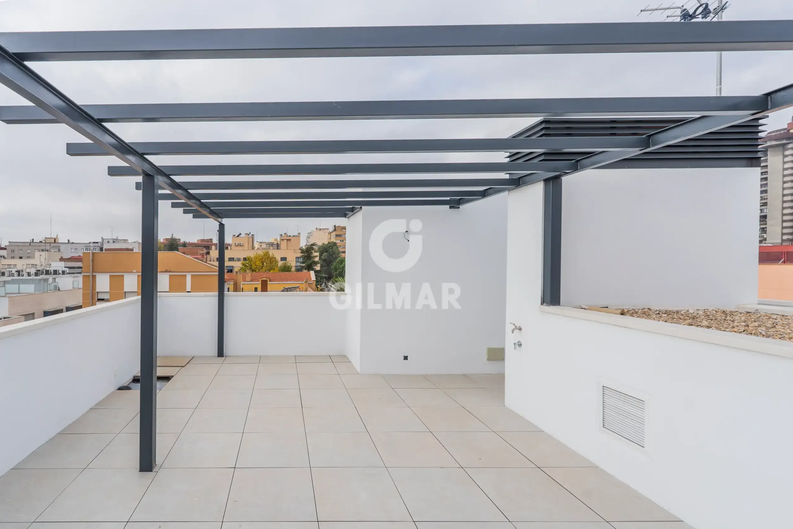 Penthouse in Guindalera - Madrid