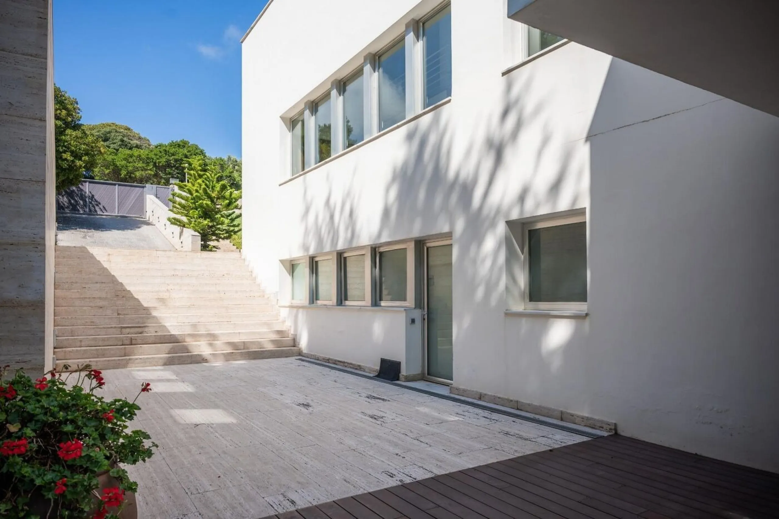 Exclusiva villa de lujo con vistas panorámicas al mar en Sant Andreu de Llavaneres, Barcelona