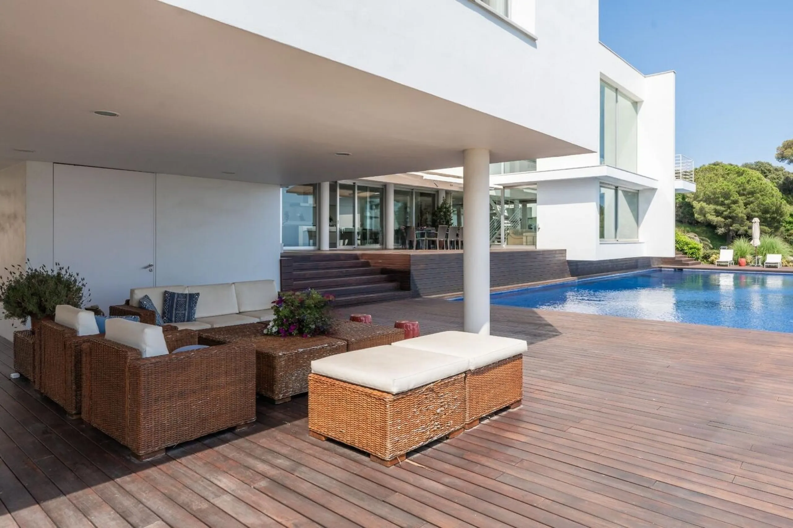 Exclusiva villa de lujo con vistas panorámicas al mar en Sant Andreu de Llavaneres, Barcelona