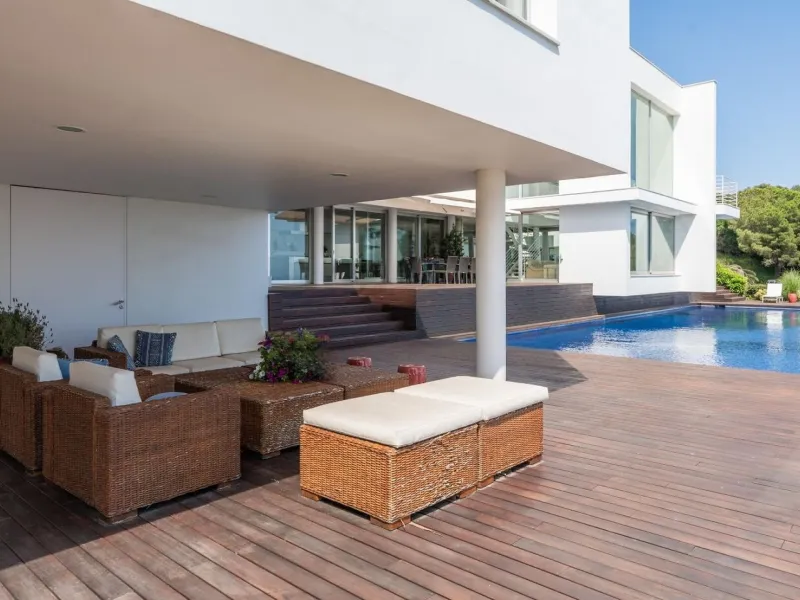 Exclusiva villa de lujo con vistas panorámicas al mar en Sant Andreu de Llavaneres, Barcelona