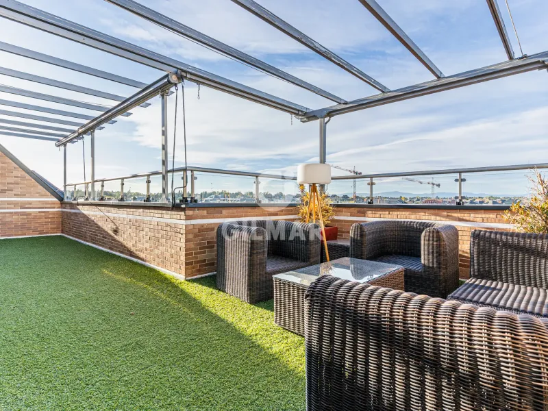 Duplex penthouse in Majadahonda - Madrid