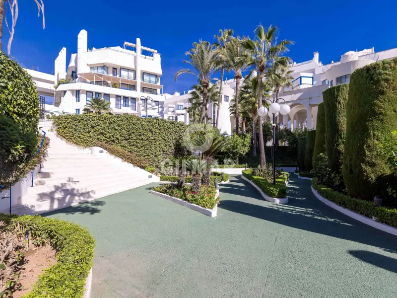 Duplex in Marbella Ciudad - Málaga