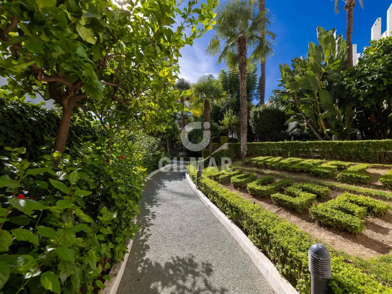 Duplex in Marbella Ciudad - Málaga