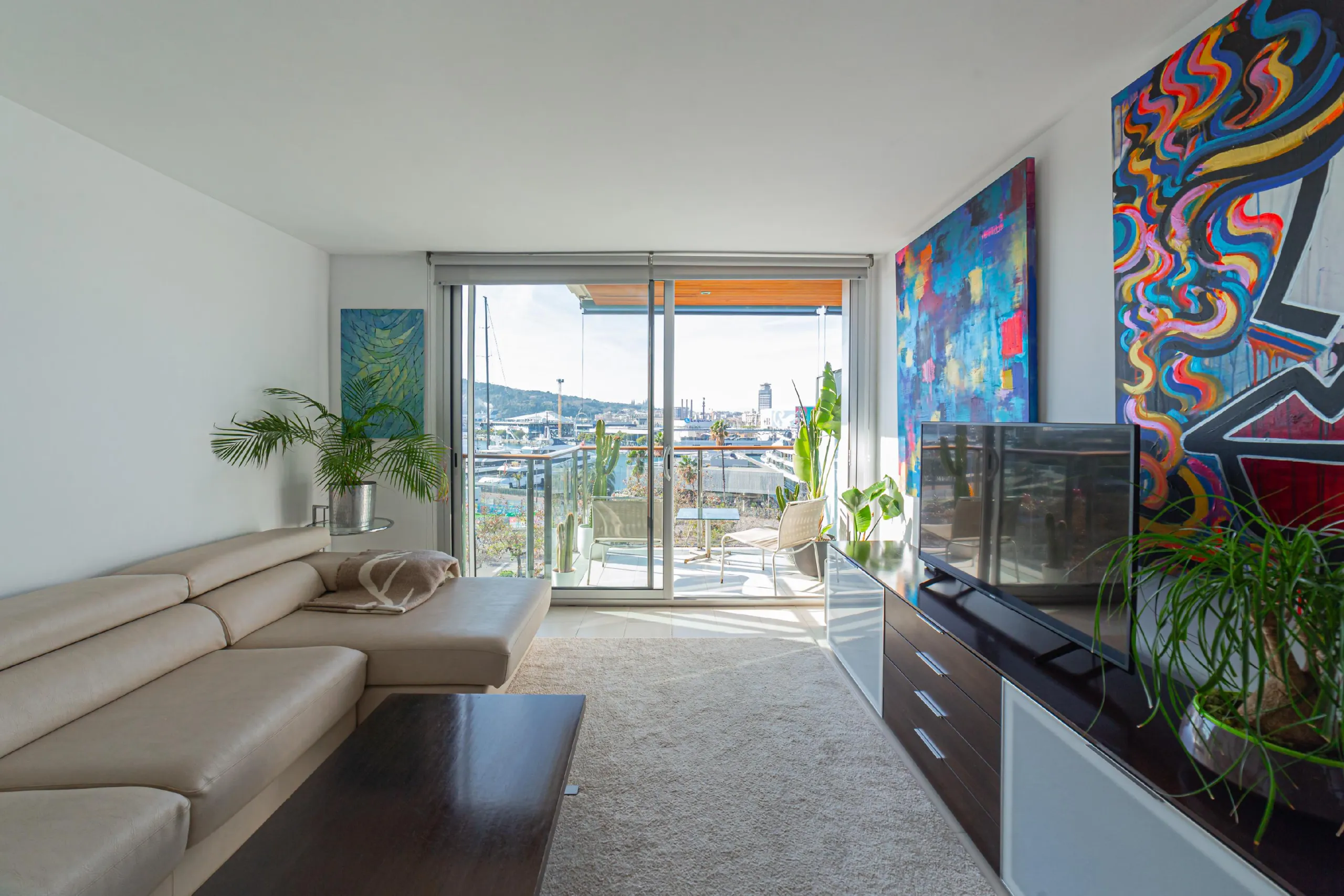 Ático con terraza y vistas al mar en Barceloneta, Barcelona