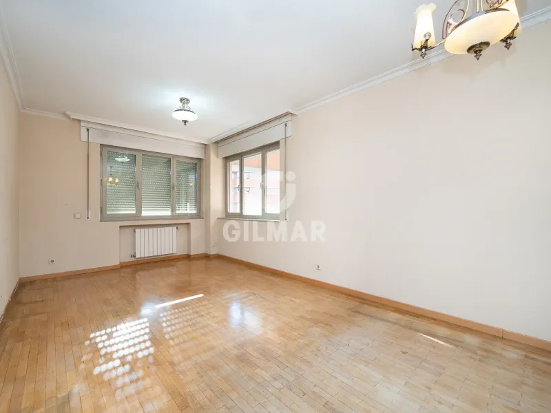 Apartment in Alameda de Osuna - Madrid