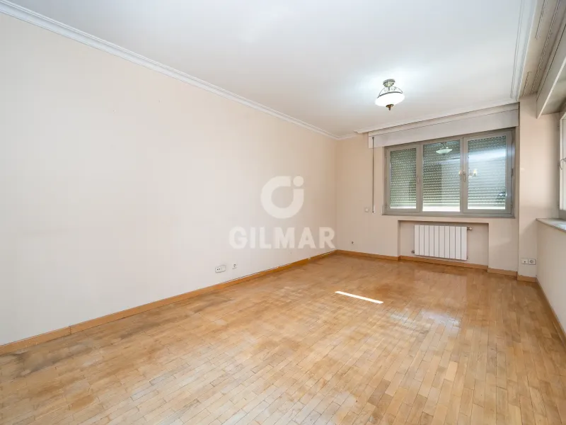 Apartment in Alameda de Osuna - Madrid