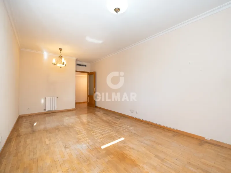 Apartment in Alameda de Osuna - Madrid