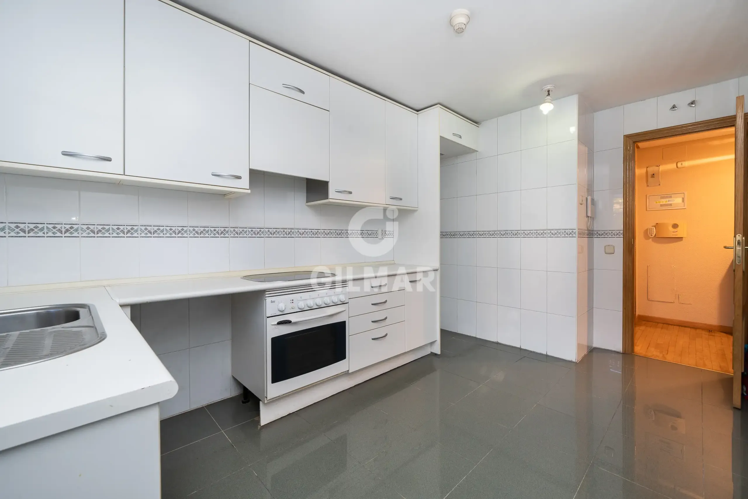 Apartment in Alameda de Osuna - Madrid