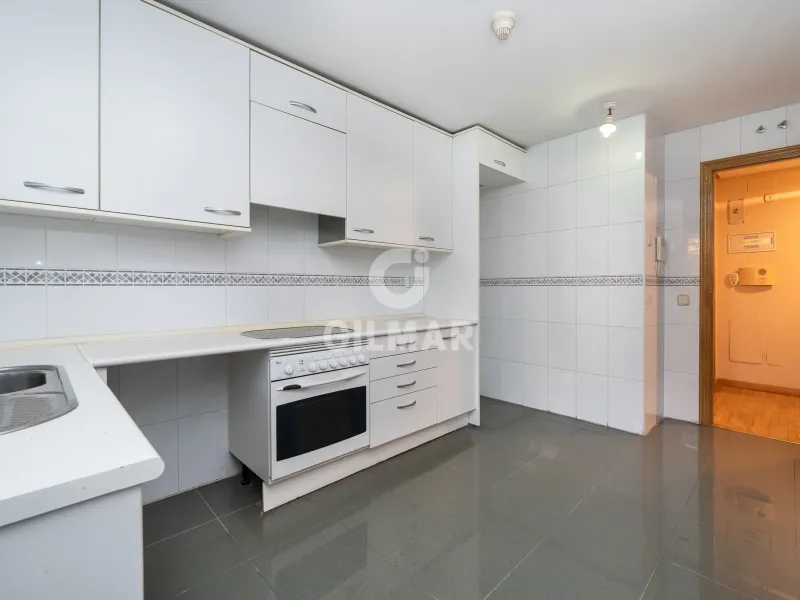 Apartment in Alameda de Osuna - Madrid