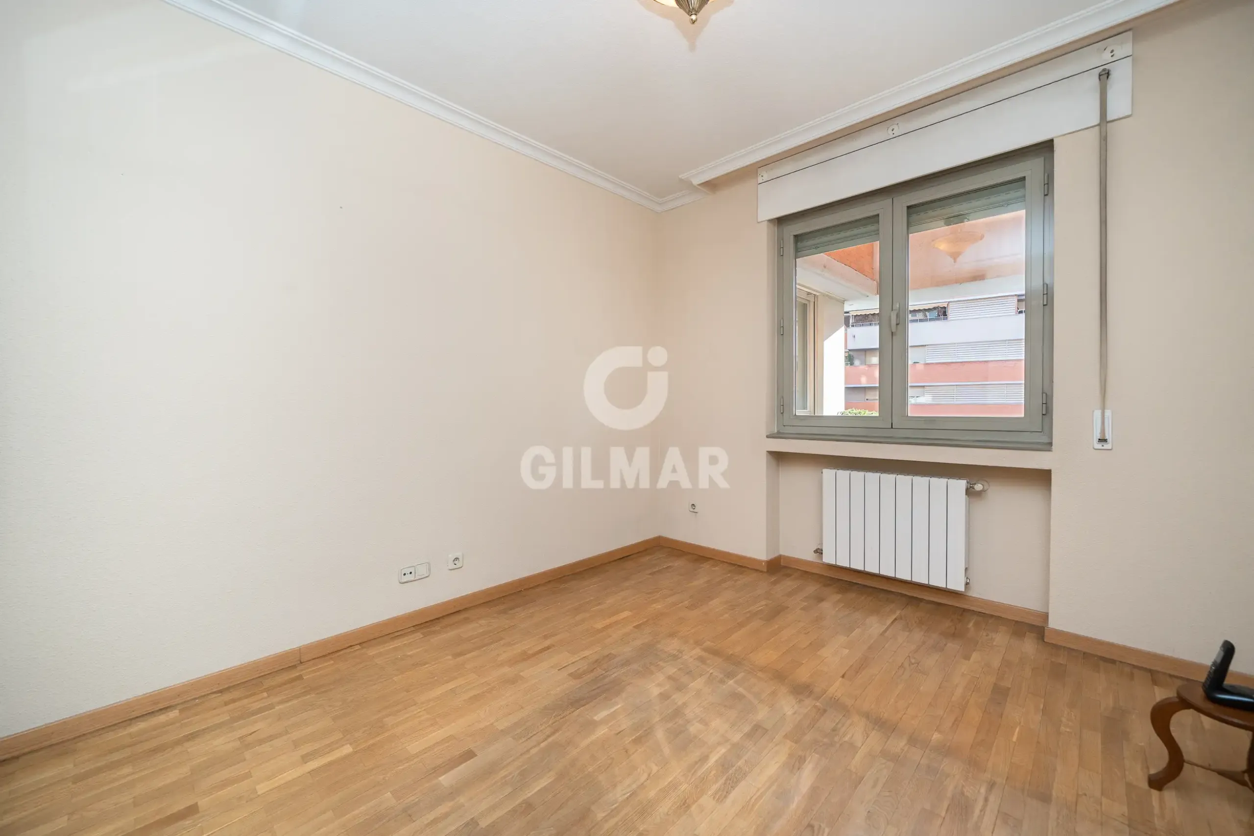 Apartment in Alameda de Osuna - Madrid