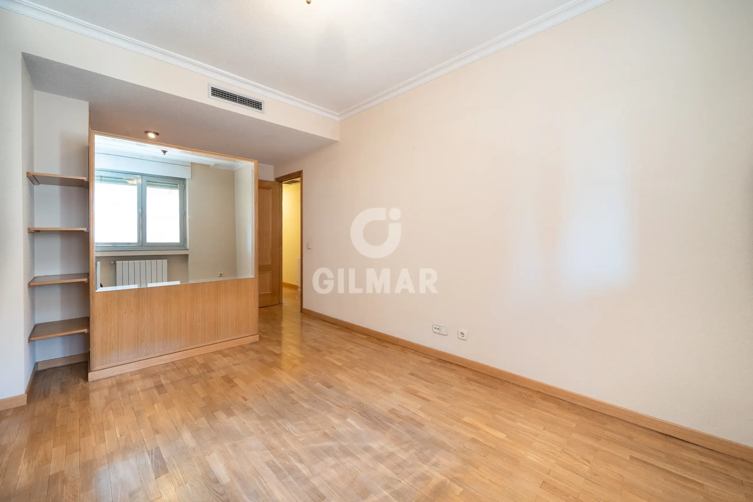 Apartment in Alameda de Osuna - Madrid