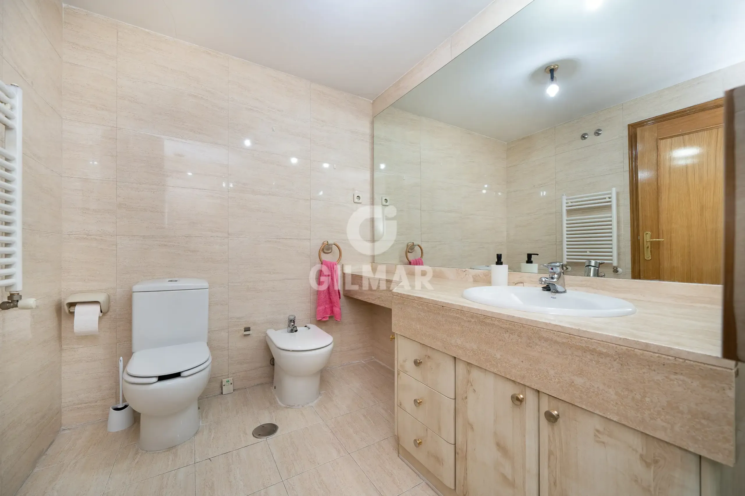 Apartment in Alameda de Osuna - Madrid