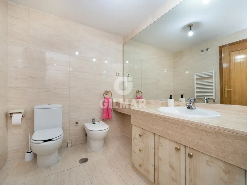 Apartment in Alameda de Osuna - Madrid