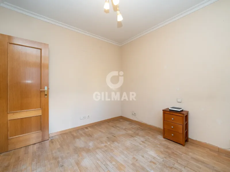 Apartment in Alameda de Osuna - Madrid