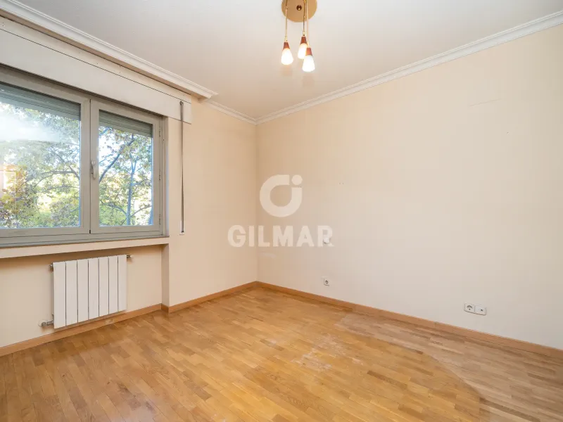 Apartment in Alameda de Osuna - Madrid