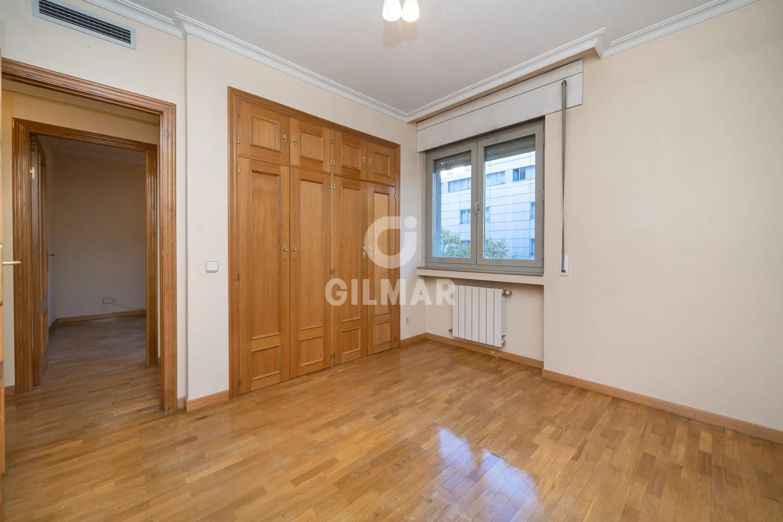 Apartment in Alameda de Osuna - Madrid