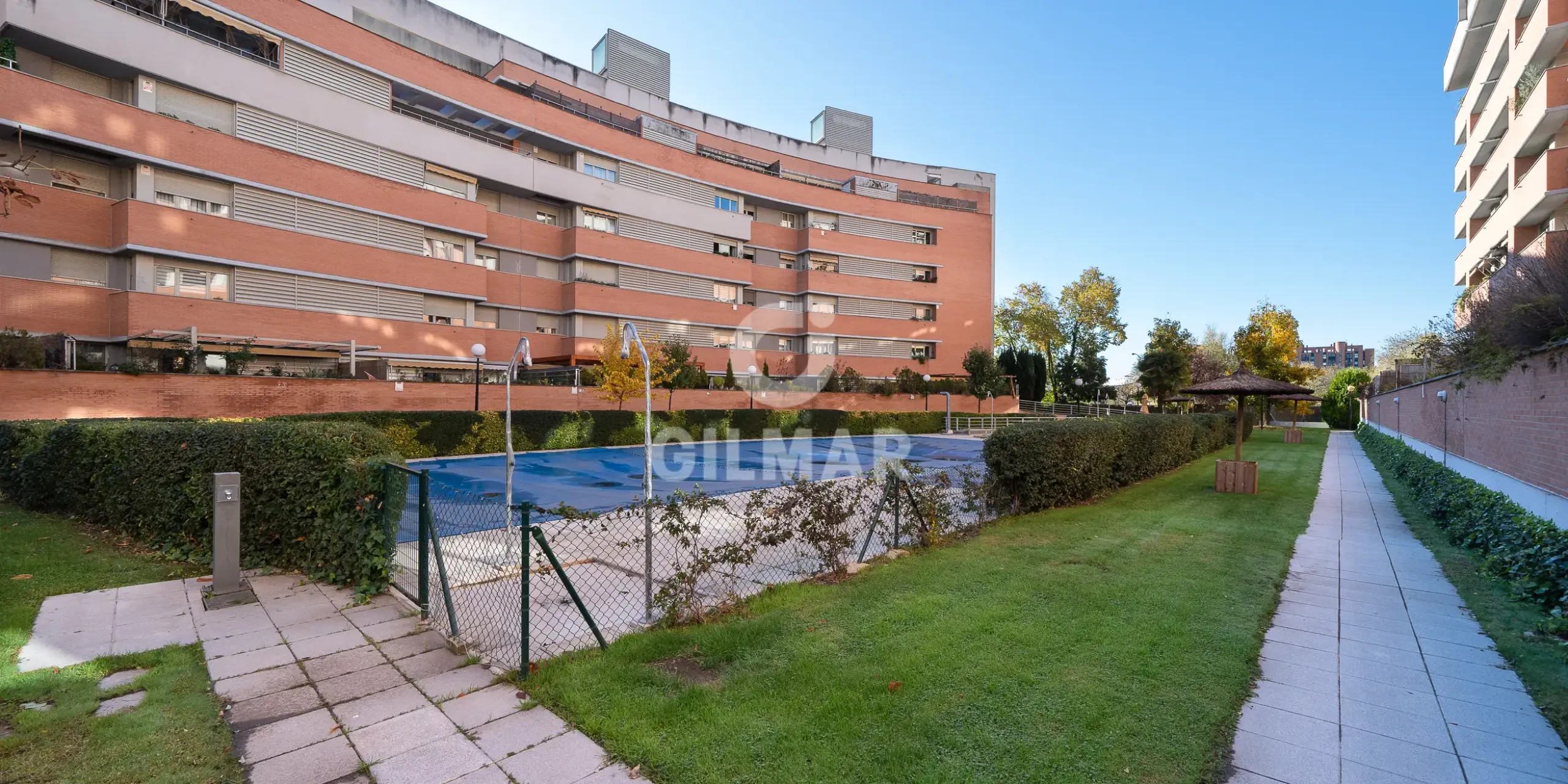 Apartment in Alameda de Osuna - Madrid