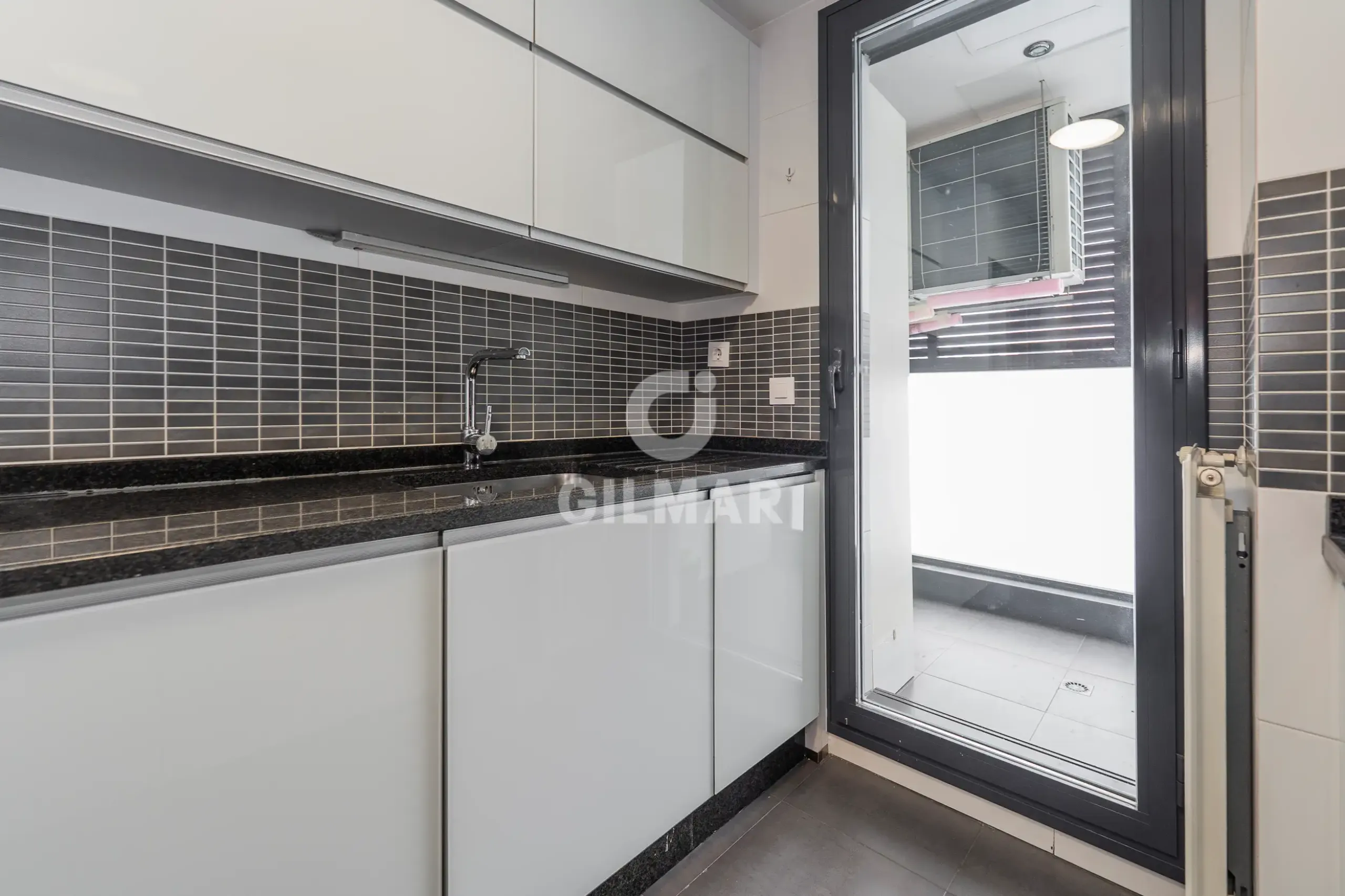 Apartment in Valdefuentes - Madrid