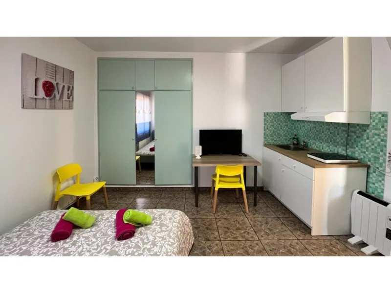 Beautiful Renovated House with Private Pool and Independent Apartments in Mont Lloret, Costa Brava