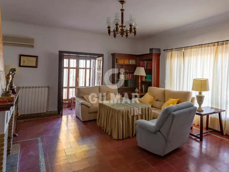 Chalet Independiente en Marchena - Sevilla