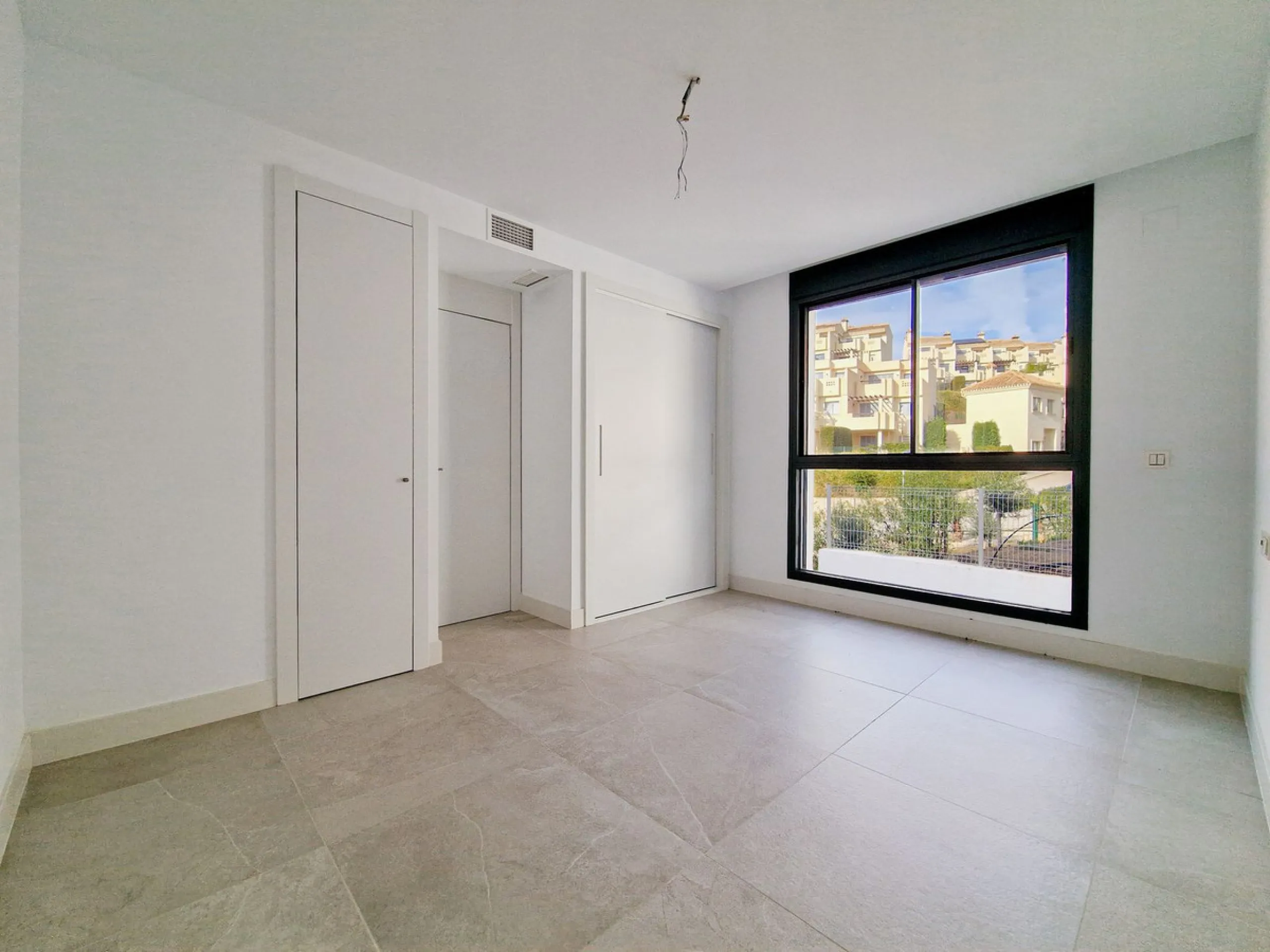 Apartment - Duplex в продаже в Marbella, Málaga. В доме 2 спален и 2 ванных комнат. Площадь дома 138 м²