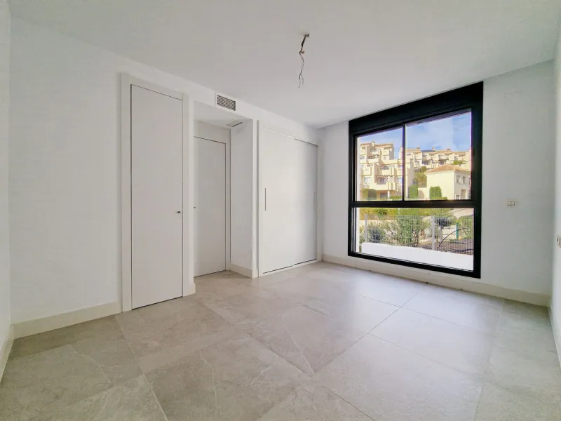 Apartment - Duplex в продаже в Marbella, Málaga. В доме 2 спален и 2 ванных комнат. Площадь дома 138 м²