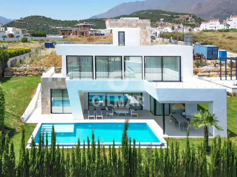 Villa in Estepona Oeste - Málaga