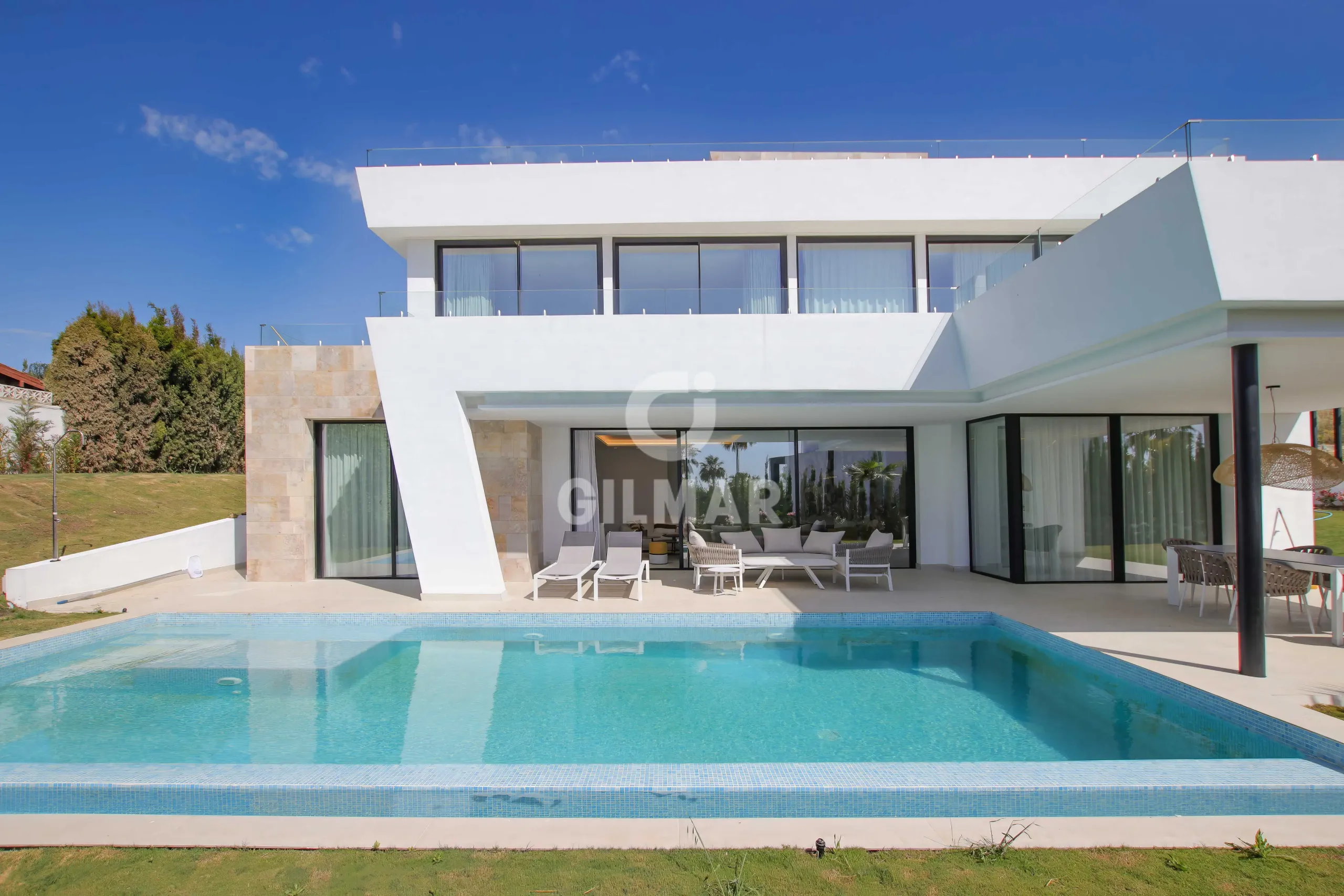 Villa in Estepona Oeste - Málaga