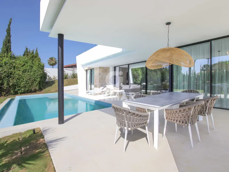 Villa in Estepona Oeste - Málaga