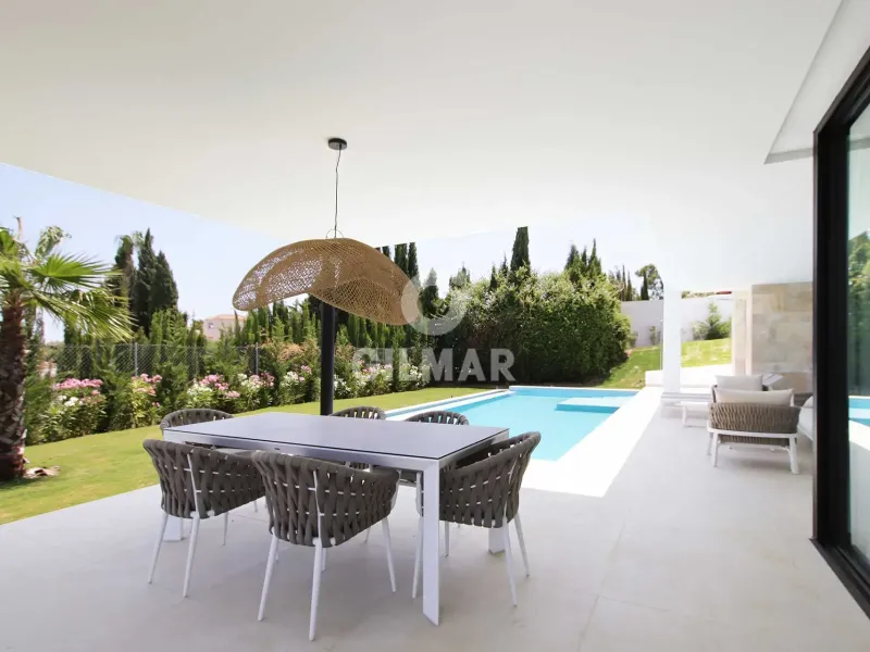 Villa in Estepona Oeste - Málaga