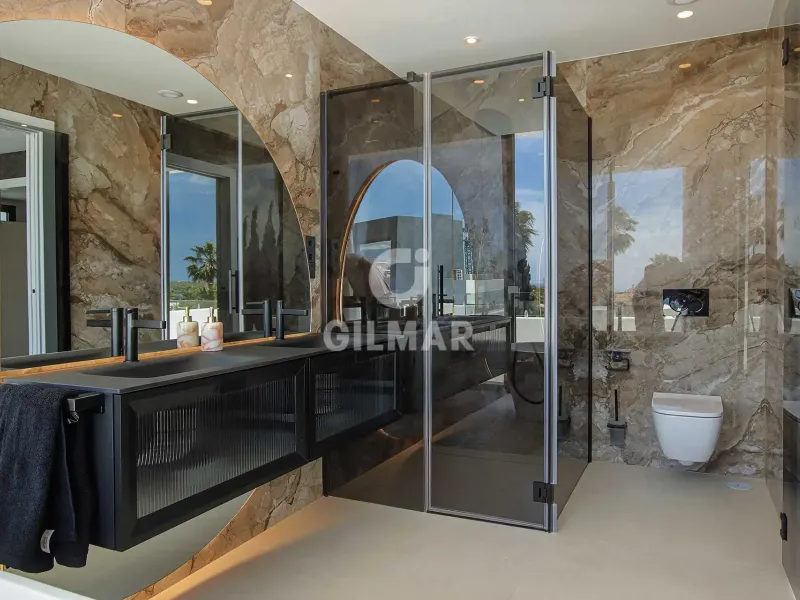 Villa in Estepona Oeste - Málaga