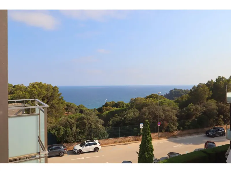 Penthouse with Sea Views in Fenals–Santa Clotilde, Lloret de Mar, Costa Brava