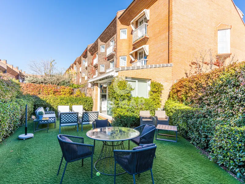 Semi-detached house in Aravaca - Madrid