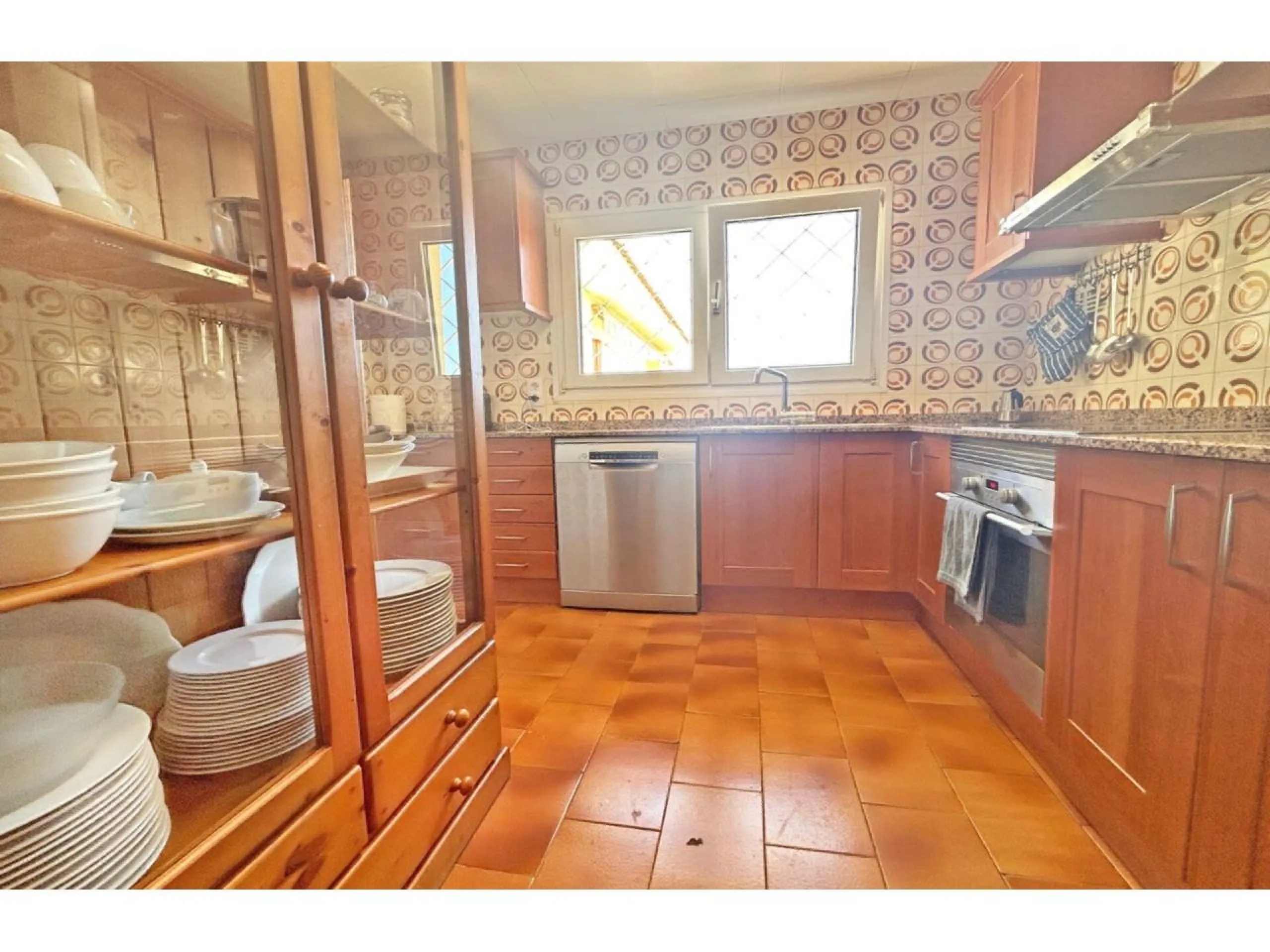Magnífica casa con jardín y piscina en Cala Canyelles, Lloret de Mar, Costa Brava